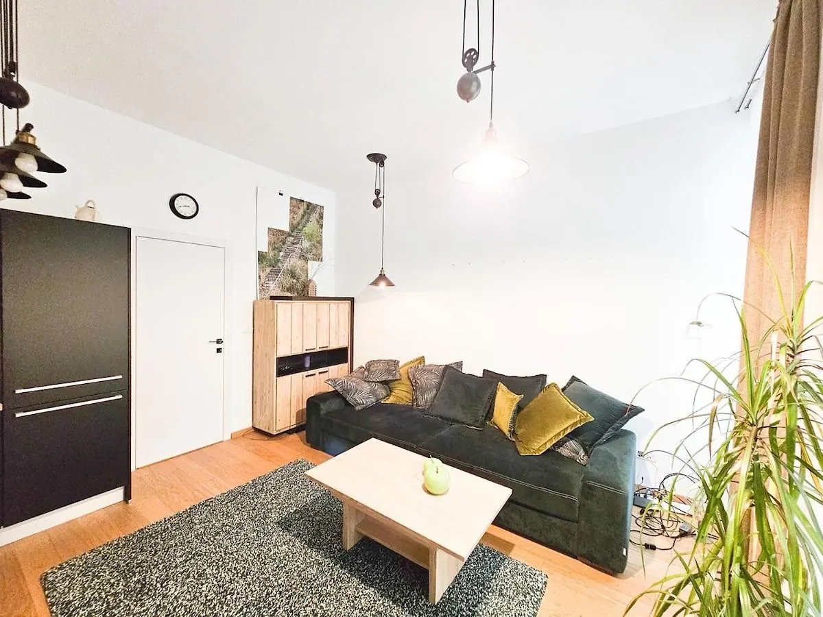Apartment Prague Atmosphere - Modern Flat With Balcony